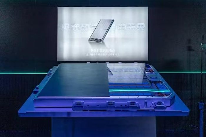 Cuộc đua pin đang mở rộng từ smartphone sang xe điện và hệ thống lưu trữ năng lượng.