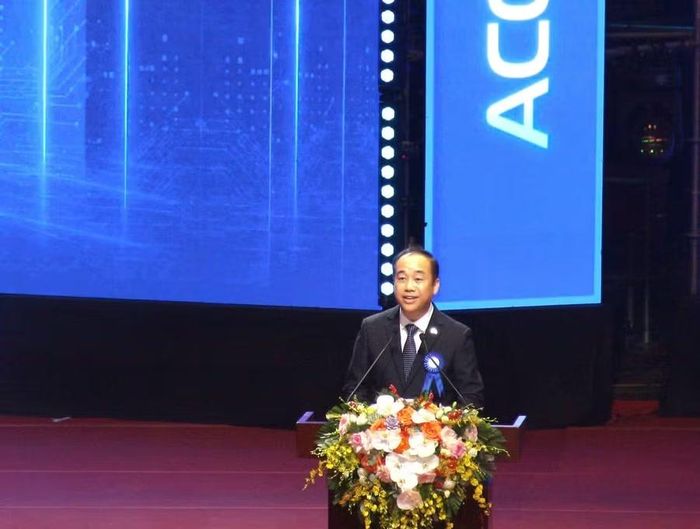 PGS.TS. Nguyễn Thanh Tùng, Hiệu trưởng Trường Đại học CMC phát biểu tại lễ khai giảng.