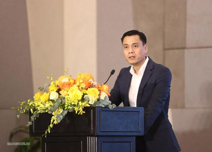 Thứ trưởng Ngoại giao Đặng Hoàng Giang phát biểu khai mạc. (Ảnh: Thành Long)
