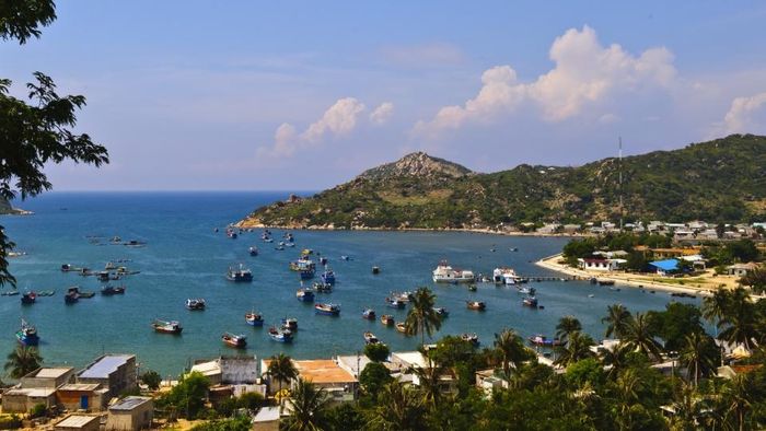 Khánh Hòa ưu tiên hoàn thiện đồng bộ hạ tầng biển, mở rộng không gian phát triển. (Ảnh: Cinet.vn)