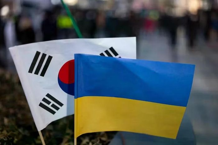 Hàn Quốc triệu hồi đại sứ tại Ukraine sau tranh cãi về hai tù binh Triều Tiên. Ảnh: GT