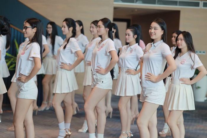 Nguyễn Thị Thảo thừa nhận cô hồi hộp xen lẫn lo lắng khi chung khảo cận kề. Đây là đêm thi quan trọng, quyết định thí sinh giành vé bước tiếp vào chung kết. Thảo cho biết cô cố gắng tập trung và nỗ lực hết sức để có phần thể hiện tốt, không phụ sự kỳ vọng của người thân.