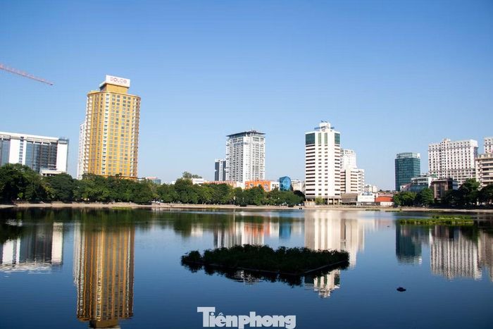 Các giải pháp kỹ thuật được anh nghiên cứu từ thực tiễn công việc đã đoạt giải Khuyến khích tại Hội thi Sáng tạo kỹ thuật thành phố Hà Nội. Anh cũng nhiều lần đạt danh hiệu “Chiến sĩ thi đua cơ sở”, “Công nhân giỏi Thủ đô” và được UBND thành phố Hà Nội, Tổng Liên đoàn Lao động Việt Nam tặng nhiều Bằng khen.