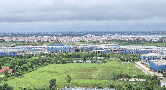 Dự án khu đô thị Nhịp sống mới - Sunshine Grand Capital thuộc địa phận 2 xã Tân Hội, Tân Lập, huyện Đan Phượng (cũ) nay là xã Ô Diên, TP Hà Nội do Công ty CP Đầu tư DIA làm chủ đầu tư.