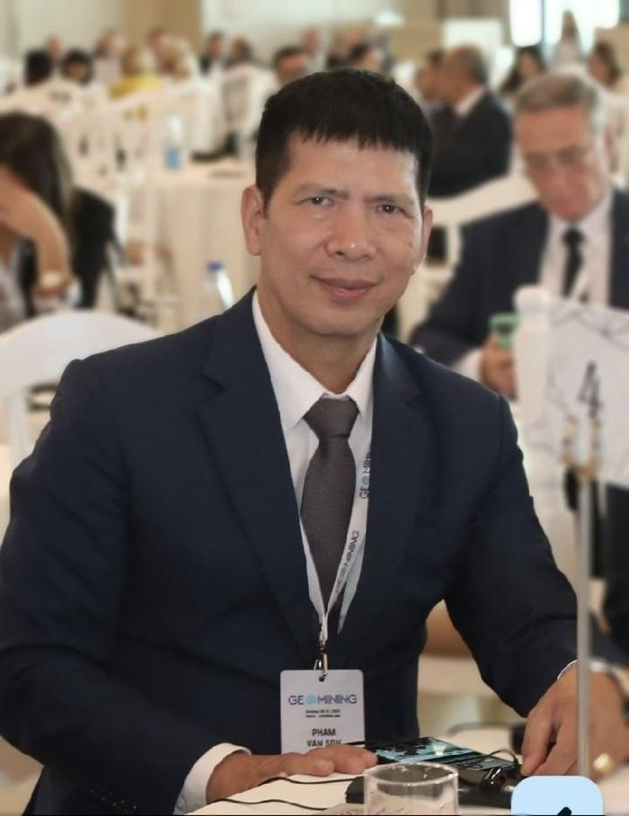 Ông Phạm Văn Sơn - Tổng Thư ký Hội Bảo vệ Thiên nhiên và Môi trường Việt Nam, Giám đốc Trung tâm Ứng phó sự cố môi trường Việt Nam (SOS).
