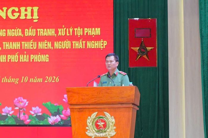 Thiếu tướng Bùi Quang Bình, Giám đốc Công an TP. Hải Phòng phát biểu tại hội nghị.