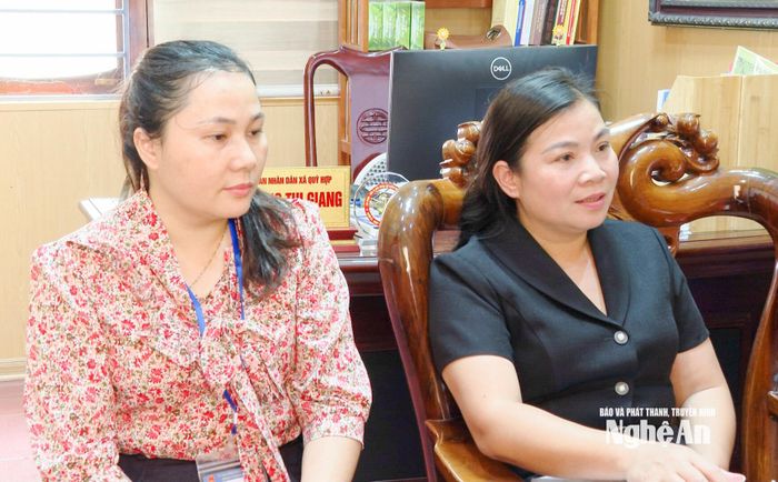 Phó Chủ tịch UBND xã Quỳ Hợp Trương Thị Giang (áo đen). Ảnh: Thái Dương