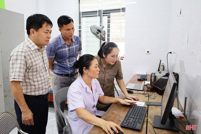 Đến nay, tỷ lệ làm sạch dữ liệu tiêm chủng của Hà Tĩnh đạt trên 99%.