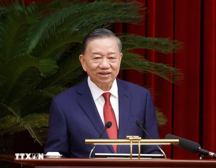 Tổng Bí thư, Chủ tịch nước Tô Lâm phát biểu bế mạc Hội nghị lần thứ tư Ban Chấp hành Trung ương Đảng khóa XIV. (Ảnh: Thống Nhất/TTXVN)