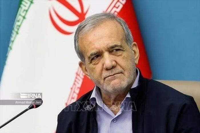 Tổng thống Iran Masoud Pezeshkian. Ảnh: IRNA/TTXVN phát