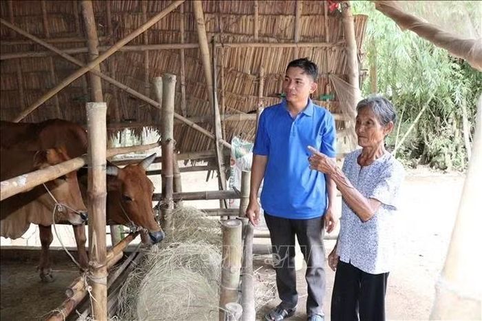 Gia đình bà Thạch Thị Chàm, ấp Nô Pộk, xã Nhị Trường thoát nghèo được tiếp cận nhiều chính sách hỗ trợ của nhà nước.