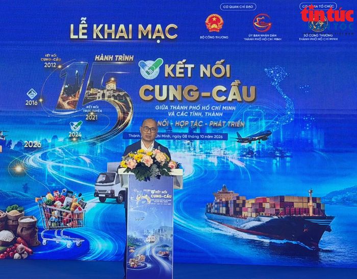 Ông Lương Hoàng Thái, Thứ trưởng Bộ Công Thương phát biểu tại lễ khai mạc.