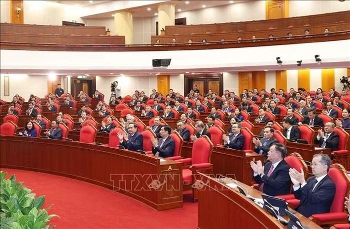 Các đại biểu tham dự phiên Bế mạc Hội nghị lần thứ tư Ban Chấp hành Trung ương Đảng khóa XIV. Ảnh: Thống Nhất/TTXVN