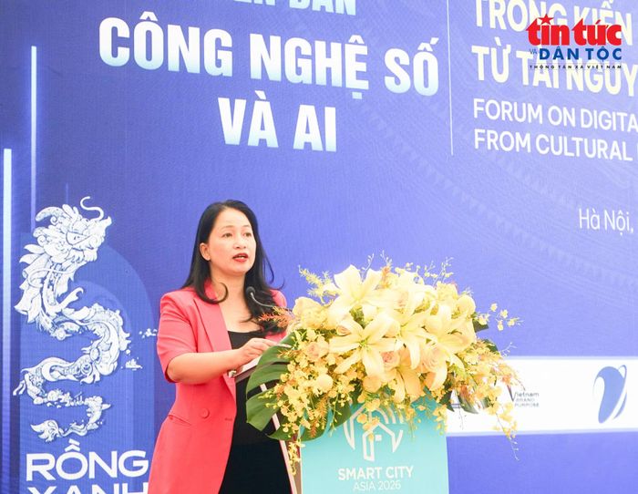 Bà Nguyễn Thị Hoàng Lan, Giám đốc Trung tâm Chuyển đổi số Văn hóa, Thể thao và Du lịch nhấn mạnh, giá trị văn hóa muốn bước vào nền kinh tế sáng tạo phải vận hành trong một chuỗi liên tục, từ di sản đến sáng tạo và thương mại hóa.