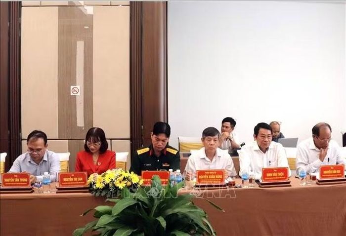 Các đại biểu tham dự hội thảo.