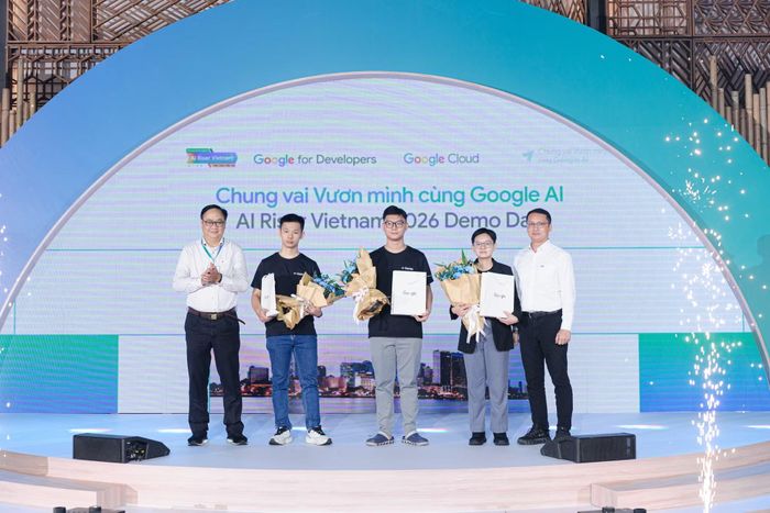 Top 3 dự án được yêu thích theo bình chọn của khán giả.