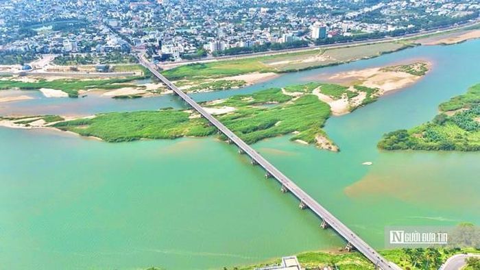 Cầu Trà Khúc được xây dựng từ năm 1964, đến nay đã hơn 60 năm.