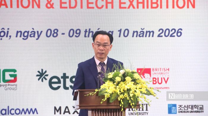 Bộ trưởng Bộ Giáo dục và Đào tạo Hoàng Minh Sơn phát biểu (Ảnh: Quốc Tiệp).