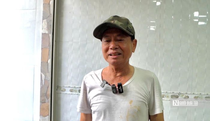 Ông Văn Quang cho biết đây là lần đầu tiên ông chứng kiến cảnh ngập sâu như vậy.