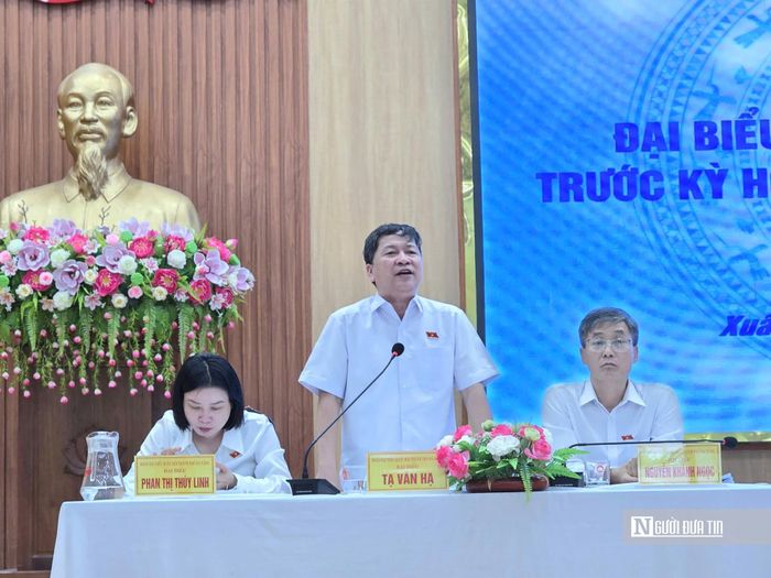 Đại biểu Quốc hội Tạ Văn Hạ đề nghị chính quyền cơ sở giải quyết kịp thời những kiến nghị thuộc thẩm quyền, tránh để tồn đọng kéo dài.