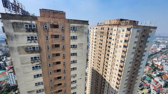 Các tòa nhà thuộc dự án New City nhìn từ bên ngoài. Dự án từng được chuyển đổi từ nhà ở thương mại sang nhà ở xã hội.