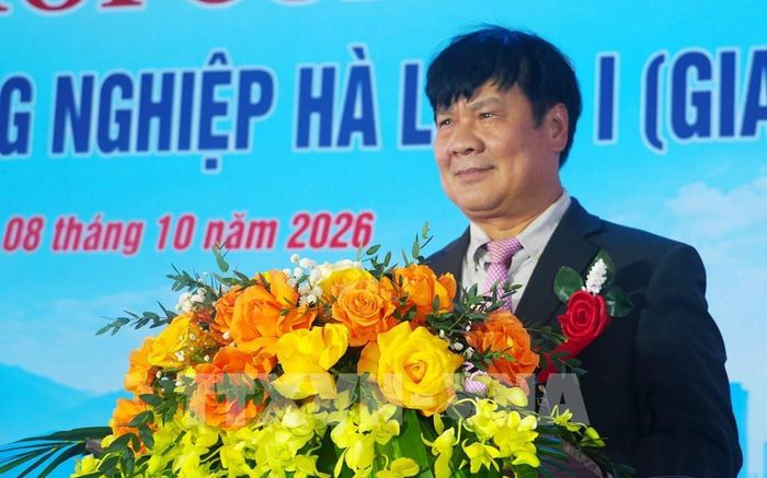 Đại diện Công ty TNHH Xây dựng và Thương mại Thành Nam phát biểu tại lễ khởi công. Ảnh: Việt Hoàng - TTXVN