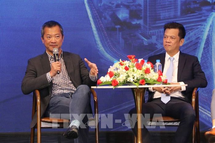 Ông Mai Hữu Tín, Chủ tịch HĐQT Công ty Cổ phần Đầu tư U&I phát biểu tại tọa đàm. Ảnh: Thanh Vũ – TTXVN