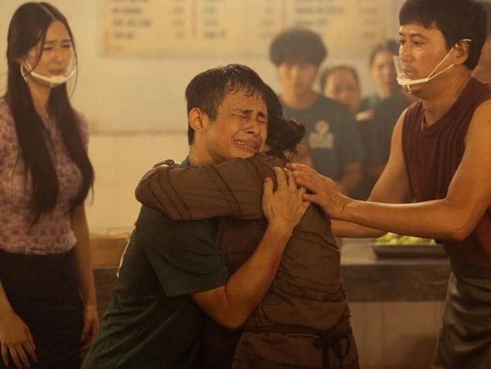 Trại Buôn Người tiếp tục đứng đầu bảng xếp hạng.