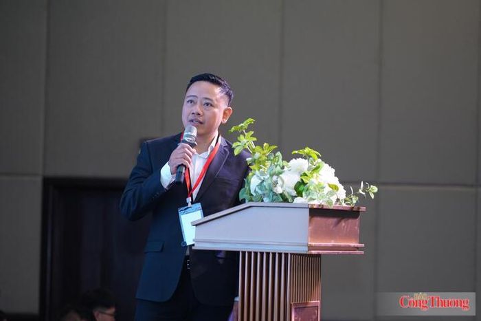 Ông Trần Minh Thắng, Trưởng phòng Chính sách xúc tiến thương mại, Cục Xúc tiến thương mại (Bộ Công Thương) chia sẻ tại diễn đàn.