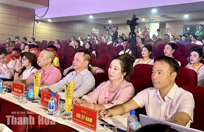 Các thành viên Ban Giám khảo vòng Sơ khảo Liên hoan Nghệ thuật “Khát vọng doanh nhân” lần thứ V, năm 2026.