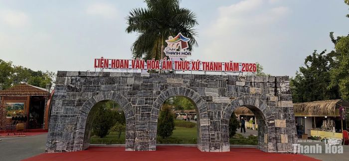 Không gian Liên hoan văn hoá ẩm thực xứ Thanh năm 2026 tại Công viên Hội An.