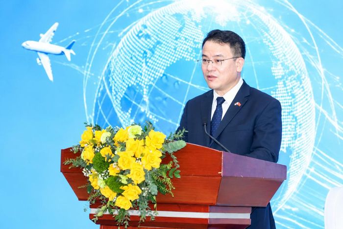 Ông Trần Quốc Phương, Thứ trưởng Bộ Tài chính, chia sẻ tại tọa đàm.