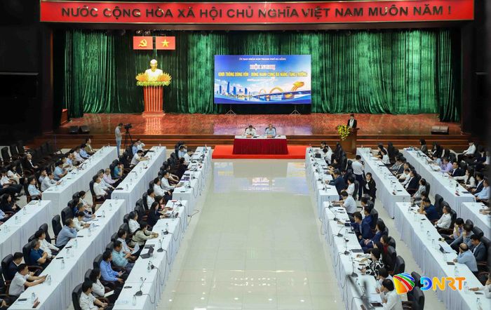 Quang cảnh hội nghị. Ảnh: NGỌC PHÚ