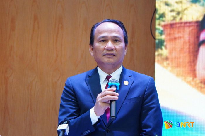 Phó Bí thư Thành ủy, Chủ tịch Ủy ban MTTQ Việt Nam thành phố Nguyễn Đình Vĩnh phát biểu tại diễn đàn. Ảnh: TÂM ĐAN