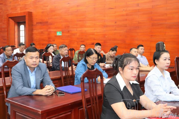 Học viên được hướng dẫn kỹ năng giới thiệu, quảng bá sản phẩm trên nền tảng số.