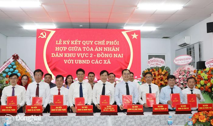 Tòa án nhân dân khu vực 2 - Đồng Nai ký quy chế phối hợp với các địa phương trong hoạt động tố tụng năm 2026.