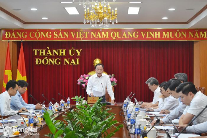 Phó Bí thư Thành ủy Võ Tấn Đức kết luận hội nghị. Ảnh: Phương Hằng