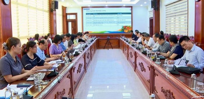  Quang cảnh buổi làm việc. Ảnh: Bình Dương 