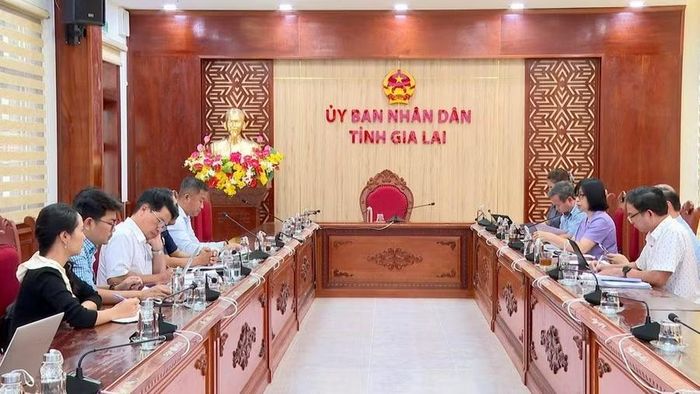  Quang cảnh buổi làm việc. Ảnh: Bình Dương 