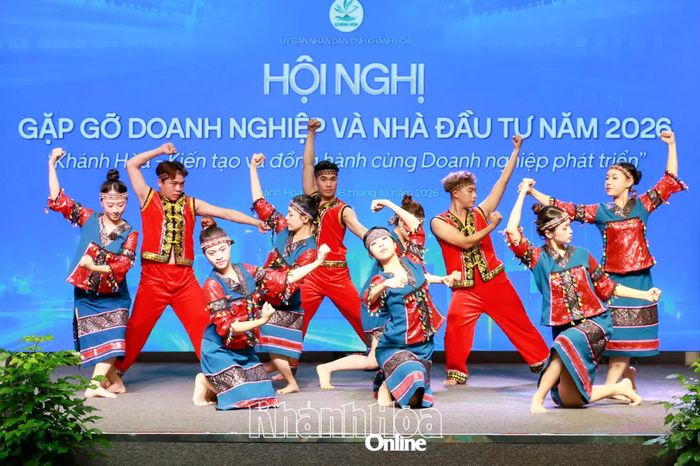 Một tiết mục văn nghệ tại hội nghị.