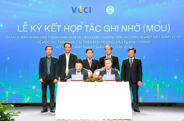 UBND tỉnh Khánh Hòa và VCCI ký Bản ghi nhớ hợp tác giai đoạn 2026 - 2030.