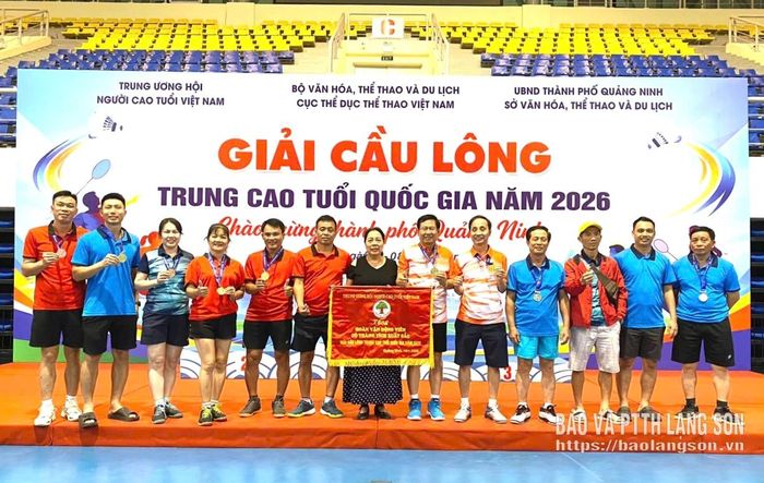 Các VĐV đoàn Lạng Sơn đoạt huy chương tại giải (ảnh do VĐV cung cấp)