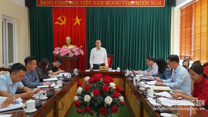 Ban Chỉ đạo GPMB phường làm việc với các đơn vị liên quan