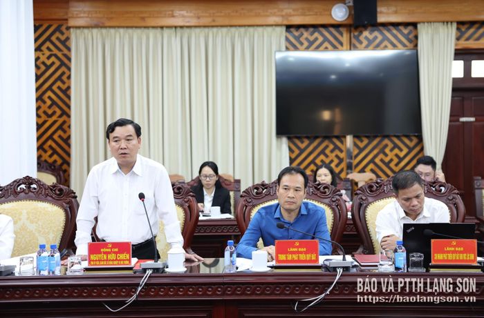 Lãnh đạo Sở Nông nghiệp và Môi trường phát biểu tại chương trình làm việc