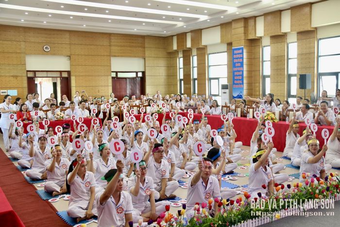 Các thí sinh tham gia hội thi