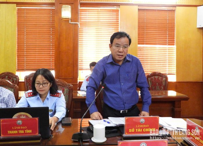 Đồng chí Phan Hồng Tiến, Ủy viên Ban Thường vụ Tỉnh ủy, Giám đốc Sở Tài chính phát biểu tại cuộc giám sát