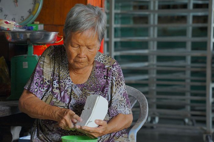 Công đoạn cắt bột
