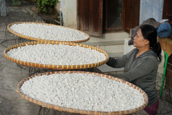 Bà Võ Thị Hồng