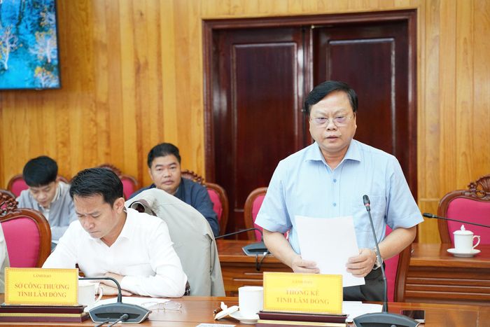 Trưởng Thống kê tỉnh Phạm Quốc Hùng phân tích, để tăng trưởng 10%, quý IV/2026, Lâm Đồng phải đạt mức tăng tối thiểu 12,88%
