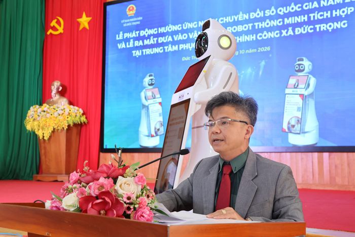 Đồng chí Trần Văn Hải, Phó Chủ tịch UBND xã Đức Trọng, phát biểu khai mạc buổi lễ